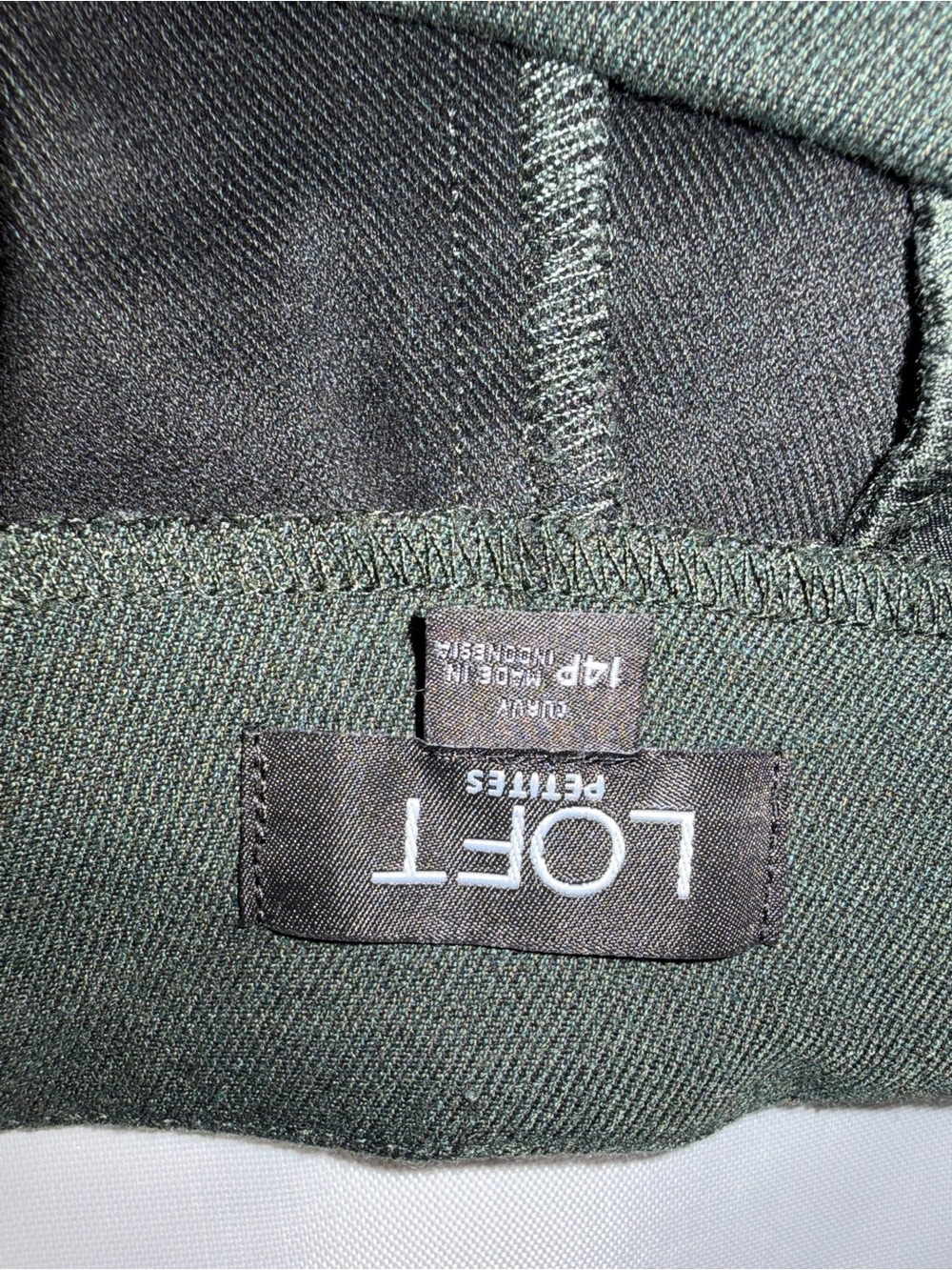 NWOT LOFT Curvy Petite Wide Leg Pants - Picture 2 of 5